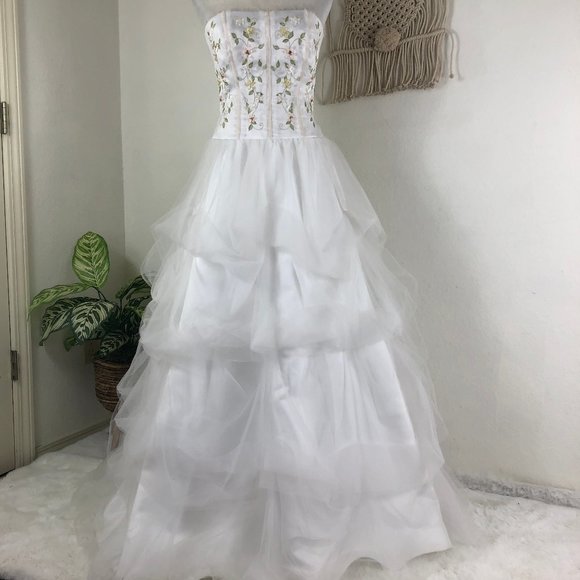 NWT 90s y2k vintage Lorelai strapless fairytale wedding gown pastel embroidered - Picture 2 of 9